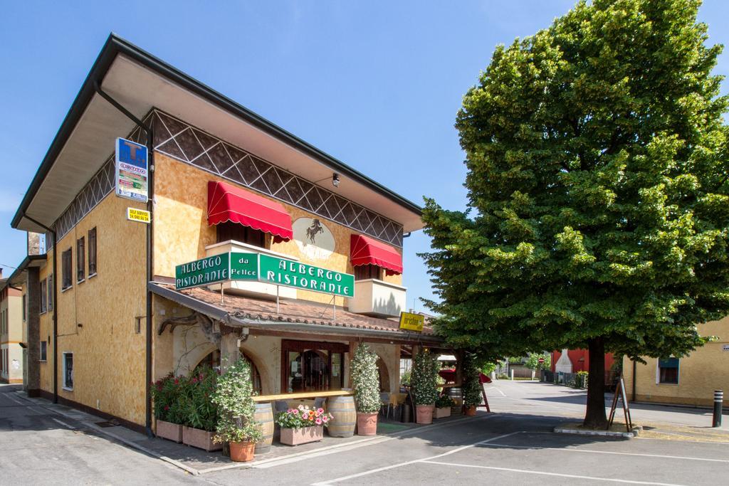 Albergo Ristorante Da Felice Loria Екстер'єр фото